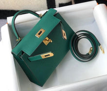 Cargar imagen en el visor de la galería, The highest quality ladies luxury fashion handbags quality classic 100% leather brand famous ladies hand-made handbags free ship
