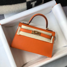 Cargar imagen en el visor de la galería, The highest quality ladies luxury fashion handbags quality classic 100% leather brand famous ladies hand-made handbags free ship
