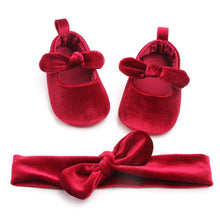 Cargar imagen en el visor de la galería, 0-18M Princess Newborn Infant Baby Girls Shoes Velvet Red Christmas Baby Shoes Bow First Walkers
