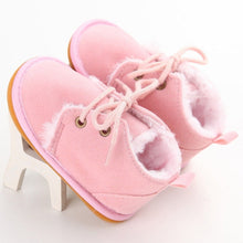 Carregar imagem no visualizador da galeria, Newborn Baby Winter Boots Infant Girls Boys Baby Snow Booties Toddler Fur Warm Boots arrival Style Little Kids Strappy Shoes
