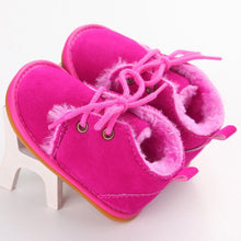 Carregar imagem no visualizador da galeria, Newborn Baby Winter Boots Infant Girls Boys Baby Snow Booties Toddler Fur Warm Boots arrival Style Little Kids Strappy Shoes
