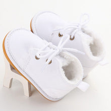 Carregar imagem no visualizador da galeria, Newborn Baby Winter Boots Infant Girls Boys Baby Snow Booties Toddler Fur Warm Boots arrival Style Little Kids Strappy Shoes
