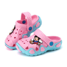 Carregar imagem no visualizador da galeria, Kids Slippers for Boys Girls Cartoon Shoes 2019 Summer Toddler Flip Flops Baby Indoor Slippers Beach Swimming Slippers
