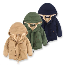 Cargar imagen en el visor de la galería, Children Winter Fleece Outdoor Jackets for Boys Hooded Warm Kids Boy Outerwear Windbreaker Autumn Casual Baby Boy Coats Clothing
