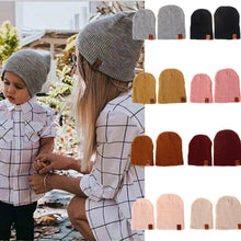 Carregar imagem no visualizador da galeria, Winter Hats Mom Dad Women Man Toddle Kids Baby Boy Girl Winter Warm Caps Knit Beanie Hat Adults Kids Caps
