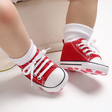 Carregar imagem no visualizador da galeria, New  Baby Canvas Sneaker For Newborn Sport Shoes For Baby Boys Girls Infant Toddler Soft Bottom Anti-slip First Walkers 0-18 M
