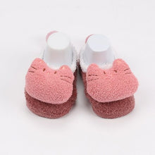 Carregar imagem no visualizador da galeria, Winter Baby Boy Girl Children Socks Anti Slip Newborn Animal Cartoon Shoes Slippers Boots Soft Warm Coral Fleece Indoor Socks
