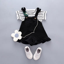 Carregar imagem no visualizador da galeria, Infant Baby Girl Baby Summer Clothing Striped Top Strap Shorts Set for Newborn Baby Girls Clothes 1st Birthday Outfits Cool Sets
