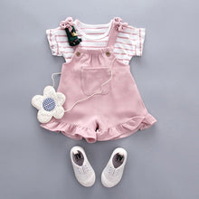 Carregar imagem no visualizador da galeria, Infant Baby Girl Baby Summer Clothing Striped Top Strap Shorts Set for Newborn Baby Girls Clothes 1st Birthday Outfits Cool Sets
