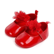 将图片加载到图库查看器，Baby Girl Princess PU Leather Shoes With Flowers Infant Soft Sole First Walkers Spring Summer Bebe Crib Shoes Patent Leather
