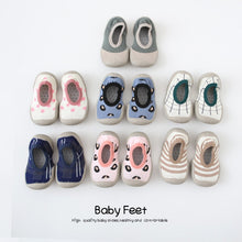 Cargar imagen en el visor de la galería, baby shoes with soft rubber baby girl baby boy floor sock shoes spring summer anti-slip
