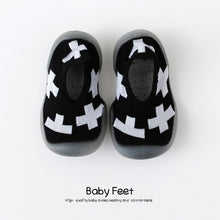 Cargar imagen en el visor de la galería, baby shoes with soft rubber baby girl baby boy floor sock shoes spring summer anti-slip
