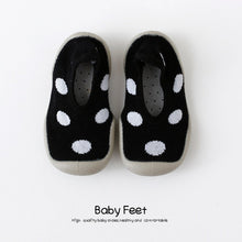 Cargar imagen en el visor de la galería, baby shoes with soft rubber baby girl baby boy floor sock shoes spring summer anti-slip
