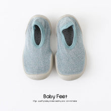 Cargar imagen en el visor de la galería, baby shoes with soft rubber baby girl baby boy floor sock shoes spring summer anti-slip
