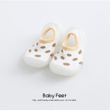 Cargar imagen en el visor de la galería, baby shoes with soft rubber baby girl baby boy floor sock shoes spring summer anti-slip
