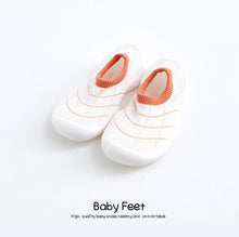 Cargar imagen en el visor de la galería, baby shoes with soft rubber baby girl baby boy floor sock shoes spring summer anti-slip
