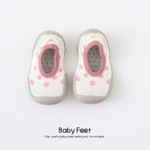 Cargar imagen en el visor de la galería, baby shoes with soft rubber baby girl baby boy floor sock shoes spring summer anti-slip
