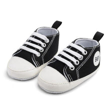 Carregar imagem no visualizador da galeria, New Canvas Classic Sports Sneakers Newborn Baby Boys Girls First Walkers Shoes Infant Toddler Soft Sole Anti-slip Baby Shoes
