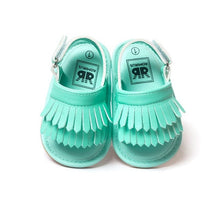 Carregar imagem no visualizador da galeria, Summer Baby First Walkers Soft Bottom Fringe Candy Color Shoes Girls Baby Toddler Slippers Boys Prewalkers QF
