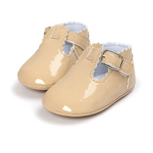 Cargar imagen en el visor de la galería, 12 Color Fashion Baby Girls Baby Shoes Cute Newborn First Walker Shoes Infant Letter Princess Soft Sole Bottom Anti-slip Shoes
