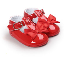 Cargar imagen en el visor de la galería, 12 Color Fashion Baby Girls Baby Shoes Cute Newborn First Walker Shoes Infant Letter Princess Soft Sole Bottom Anti-slip Shoes
