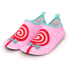 Cargar imagen en el visor de la galería, Children beach shoes baby soft floor indoor slipper snorkeling swim socks boys and girls anti-slip home barefoot kids slippers
