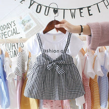 Carregar imagem no visualizador da galeria, Summer Baby Girl Clothing 0-3Y Casual Toddler Newborn Baby Girls Dress Plaid Fake Two Piece Party Birthday Dress For Girls
