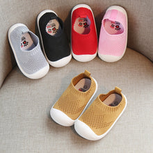 Carregar imagem no visualizador da galeria, Kid Baby First Walkers Shoes Breathable Infant Toddler Shoes Girls Boy Casual Mesh Shoes Soft Bottom Comfortable Non-slip Shoes
