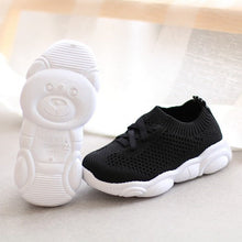 Cargar imagen en el visor de la galería, Kids Shoes Antislip Soft Bottom Baby Sneaker Casual Flat Sneakers Shoes Children size Girls Boys Sports Shoes
