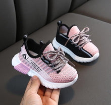 Cargar imagen en el visor de la galería, 2020 New Autumn Kids Shoes Breathable Boys Girls Sport Shoes Children Casual Sneakers Baby Running Shoes Mesh Canvas Shoes
