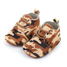 Cargar imagen en el visor de la galería, Genuine Leather Baby shoes Leopard print Baby Girls Soft shoes Horse hair Boys First walkers Lace Baby moccasins
