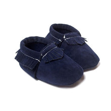 Cargar imagen en el visor de la galería, 13 COLORS PU Suede Leather Newborn Baby Boy Girl Baby Moccasins Moccs Shoes Bebe Fringe Soft Soled Non-slip Footwear Crib Shoes
