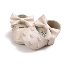 将图片加载到图库查看器，Baby PU Leather Baby Boy Girl Baby Moccasins Moccs Shoes Bow Fringe Soft Soled Non-slip Footwear Crib Shoes
