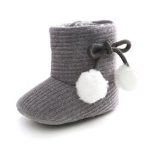 Cargar imagen en el visor de la galería, Cute Autumn Winter Infants  Shoes Baby Girl Boy Polka Dot Knitting Boots Casual Sneakers Non-slip Soft Soled Walking Shoes
