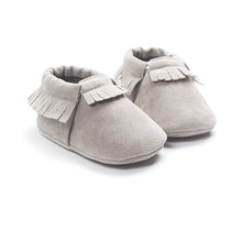 Cargar imagen en el visor de la galería, 2020 PU Suede Leather Newborn Baby Moccasins Shoes Soft Soled Non-slip Crib First Walker
