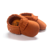 Cargar imagen en el visor de la galería, 2020 PU Suede Leather Newborn Baby Moccasins Shoes Soft Soled Non-slip Crib First Walker
