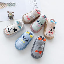 Cargar imagen en el visor de la galería, 2020 New born Baby Socks With Rubber Soles Infant Baby Girls Boys Shoes Spring Autumn Baby Floor Socks Anti Slip Soft Sole Sock
