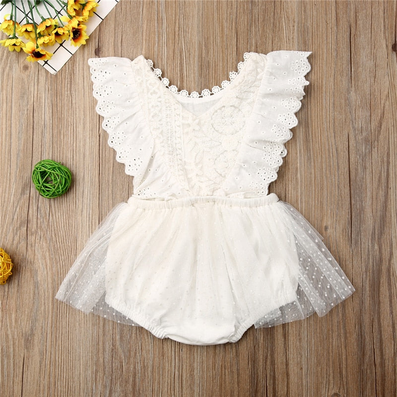 2020 Summer Newborn Baby Girl Jumpsuits Clothes Sleeveless Solid Color White Lace Flower Ruffle Romper One-piece Outfit Sunsuit