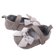 Cargar imagen en el visor de la galería, Emmababy Infant Baby Girl Shoes Bowknot Anti-Slip Soft Sole Hook First Walkers Toddler Infant Baby Girl Kids Shoes 0-18M 3 Color
