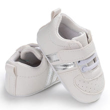 Cargar imagen en el visor de la galería, 2020 Baby Shoes Newborn Boys Girls Two Striped First Walkers Kids Toddlers Lace Up PU Leather Soft Soles Sneakers 0-18 Months
