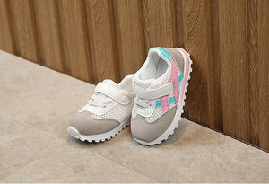 2020 New children sports shoes for boys girls baby toddler kids flats sneakers fashion casual infant soft shoe