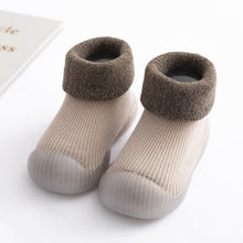 Cargar imagen en el visor de la galería, baby sock shoes for winter thick cotton animal styles cute baby floor shoes anti-slip first walkers 0-3 years
