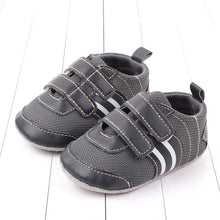 Carregar imagem no visualizador da galeria, New newborn baby boy shoes Pink stripe Patch Casual soft bottom non-slip breathable new born baby girls Infant toddler shoes
