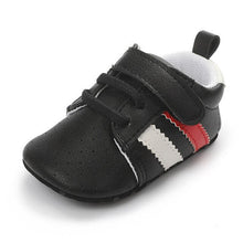 Carregar imagem no visualizador da galeria, New newborn baby boy shoes Pink stripe Patch Casual soft bottom non-slip breathable new born baby girls Infant toddler shoes
