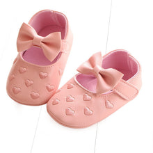 Carregar imagem no visualizador da galeria, New newborn baby boy shoes Pink stripe Patch Casual soft bottom non-slip breathable new born baby girls Infant toddler shoes
