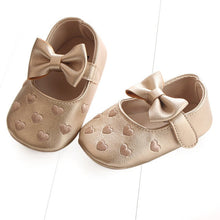 Carregar imagem no visualizador da galeria, New newborn baby boy shoes Pink stripe Patch Casual soft bottom non-slip breathable new born baby girls Infant toddler shoes
