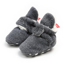 Carregar imagem no visualizador da galeria, Newborn Shoes Warm Socks Toddler Boots Winter First Walker Baby Girls Boys Soft Sole Snow Booties Unisex Crib Shoes zapatos bebe
