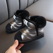 Carregar imagem no visualizador da galeria, Winter Baby Girls Boys Snow Boots Warm Outdoor Children Boots Waterproof Non-slip Kids Plush Boots Infant Cotton Shoes
