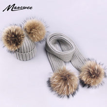 Carregar imagem no visualizador da galeria, Parent-Child Caps Cute Infant Baby Pompon Winter Hat Scarf Sets Real Natural Fur Ball Caps Mother Kids Warm Knitted Hats Beanies
